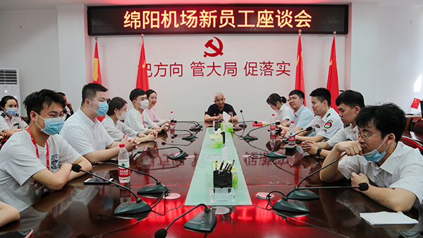 “助力鄉(xiāng)村振興，踐行艱苦奮斗” 將新員工黨性教育活動搬到對口幫扶村4.jpg