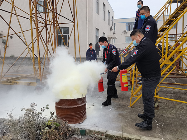 提升消防技能 筑牢安全防線(xiàn).jpg